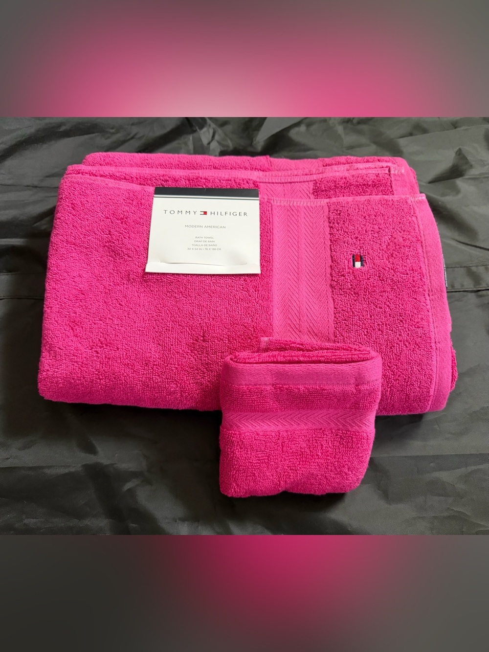 Tommy Hilfiger 10 Piece Vibrant Pink Cotton Bath Towel and Wash Cloth Set